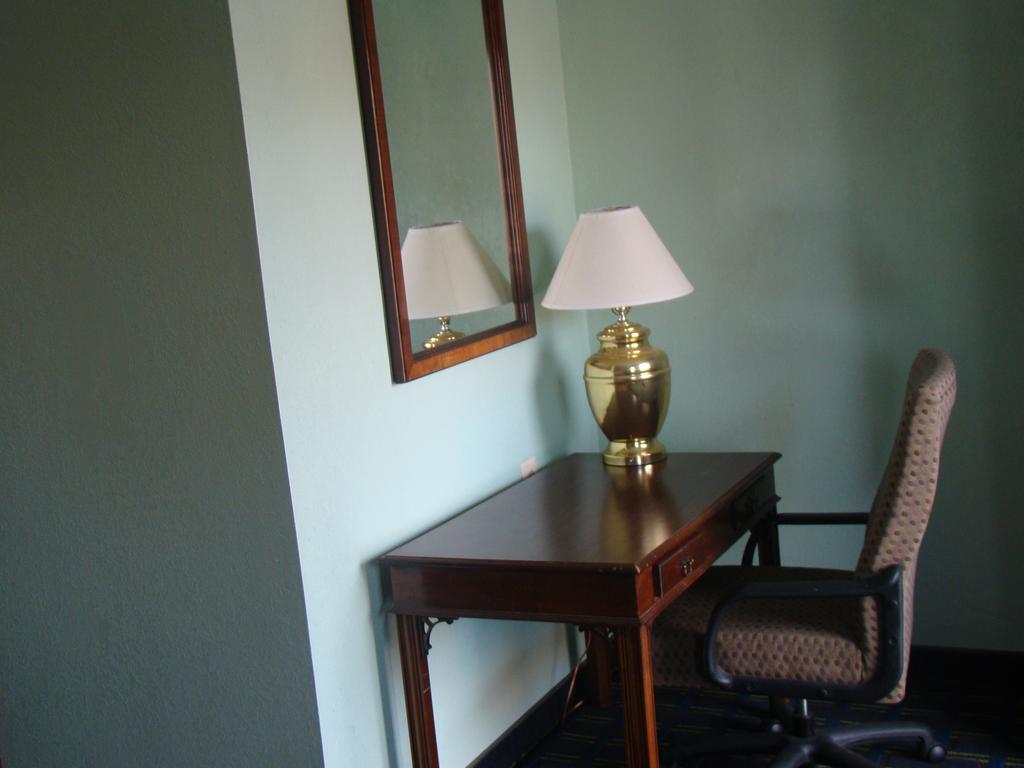 Budget Inn Mount Airy Bilik gambar