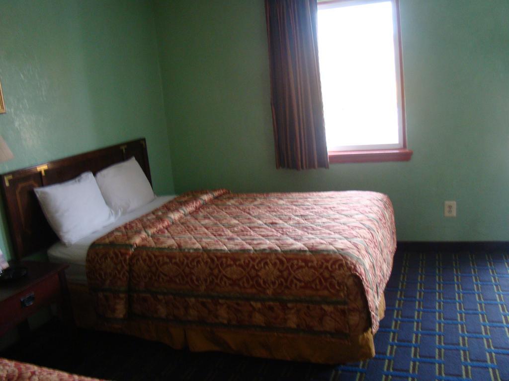 Budget Inn Mount Airy Bilik gambar